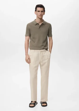 Schmal geschnittene Hose mit Kordelzug