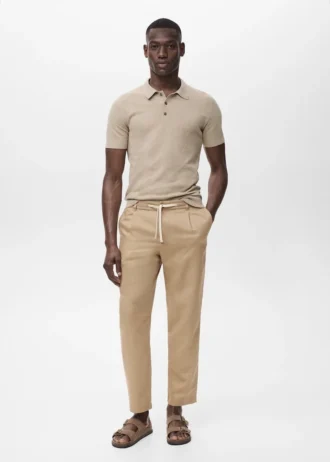 Schmal geschnittene Hose mit Kordelzug