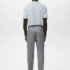 Schmal geschnittene Leinenhose Schmal geschnittene Leinenhose