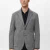 Schmal geschnittene, taillierte Jacke mit Fischgrätenmuster Schmal geschnittene, taillierte Jacke mit Fischgrätenmuster