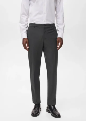 Schmal geschnittene, thermoregulierende Hose