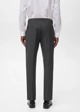 Schmal geschnittene, thermoregulierende Hose