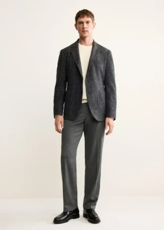 Schmal geschnittener Blazer aus Wollmischung