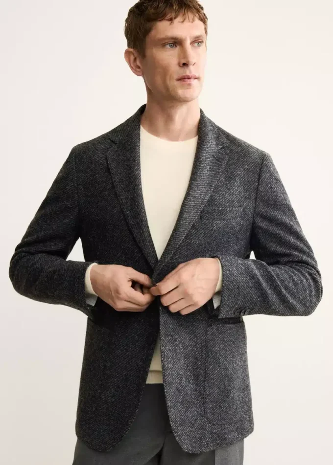 Schmal geschnittener Blazer aus Wollmischung Schmal geschnittener Blazer aus Wollmischung