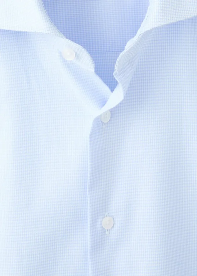 Schmal geschnittenes Anzughemd aus Twill mit Mikroprint