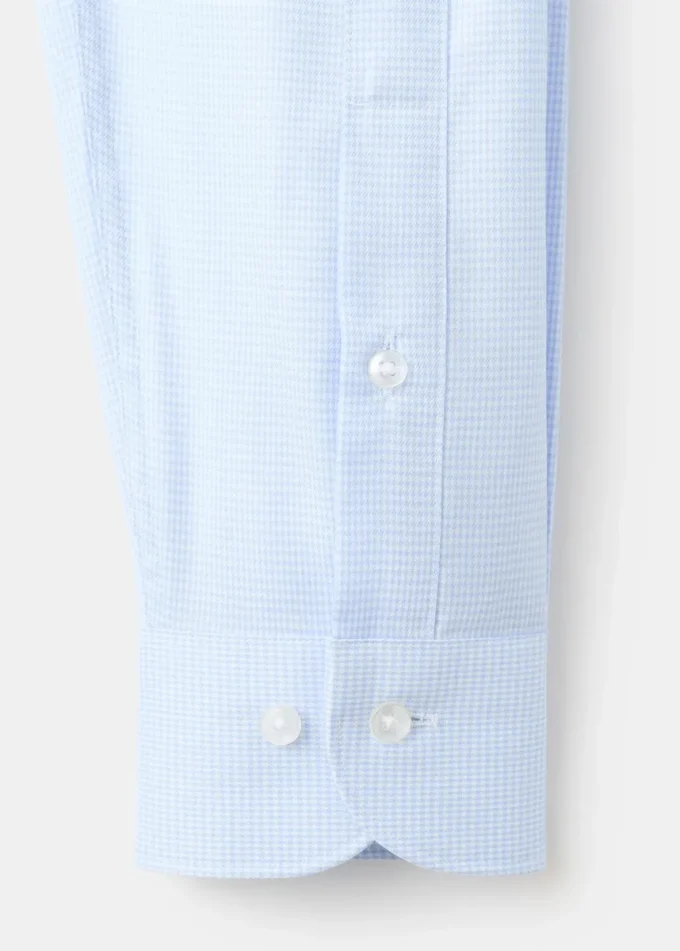 Schmal geschnittenes Anzughemd aus Twill mit Mikroprint