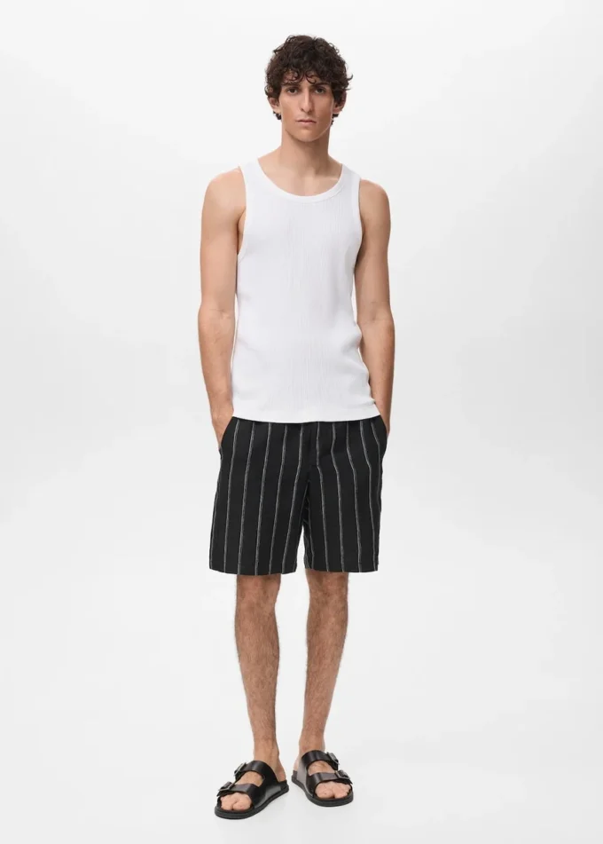 Schmal geschnittenes, geripptes Tanktop Schmal geschnittenes, geripptes Tanktop
