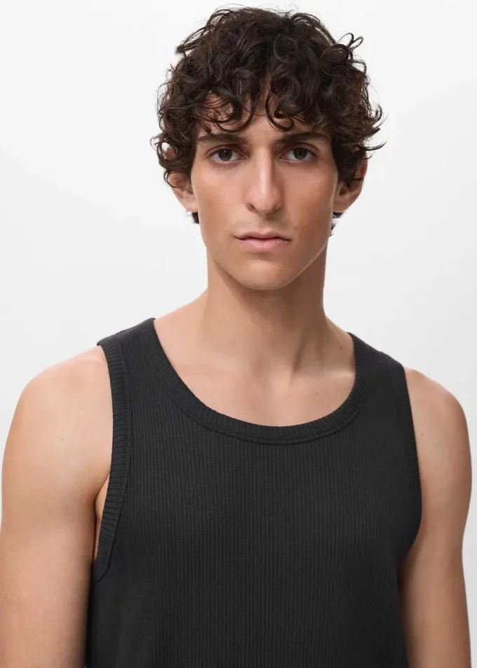 Schmal geschnittenes, geripptes Tanktop Schmal geschnittenes, geripptes Tanktop