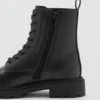 Schnürbare Lederstiefeletten Schnürbare Lederstiefeletten