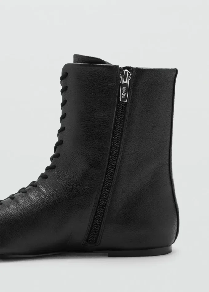 Schnürbare Lederstiefeletten Schnürbare Lederstiefeletten