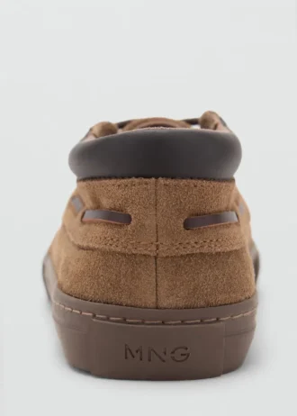 Schnürschuhe aus Leder
