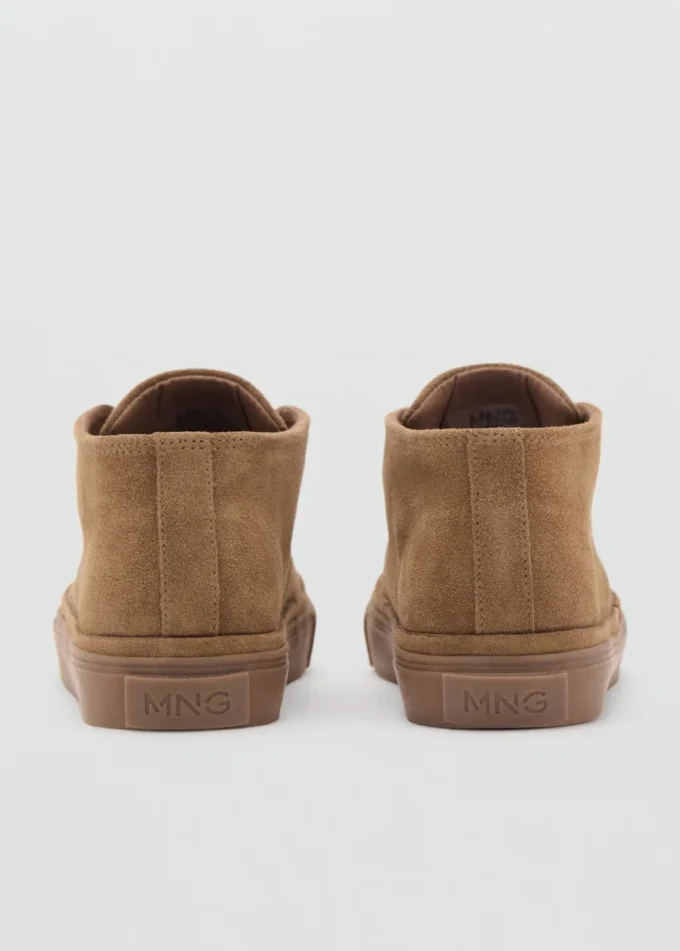 Schnürschuhe aus Leder