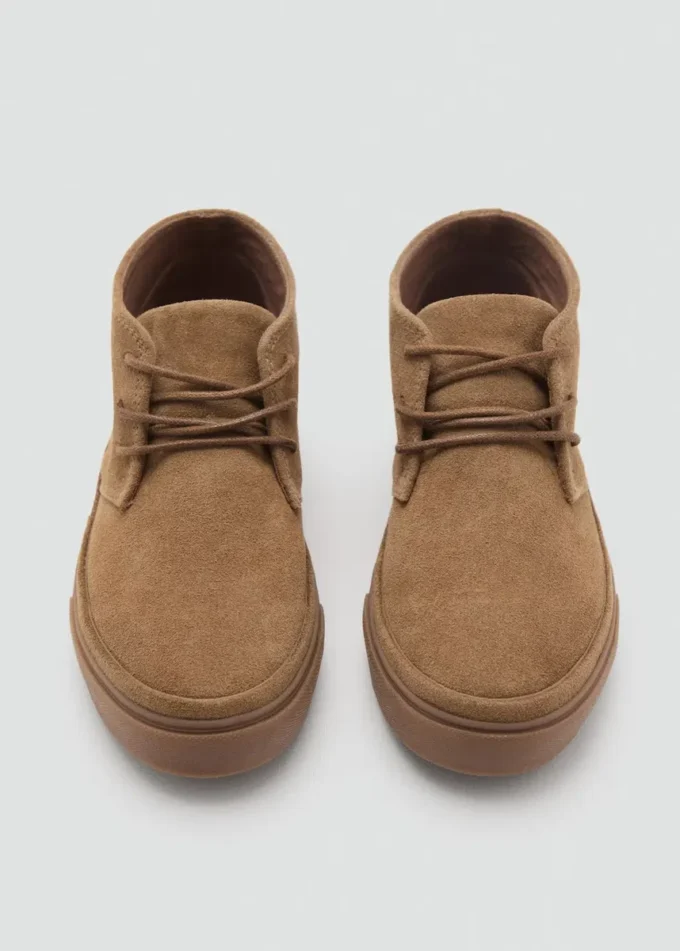 Schnürschuhe aus Leder