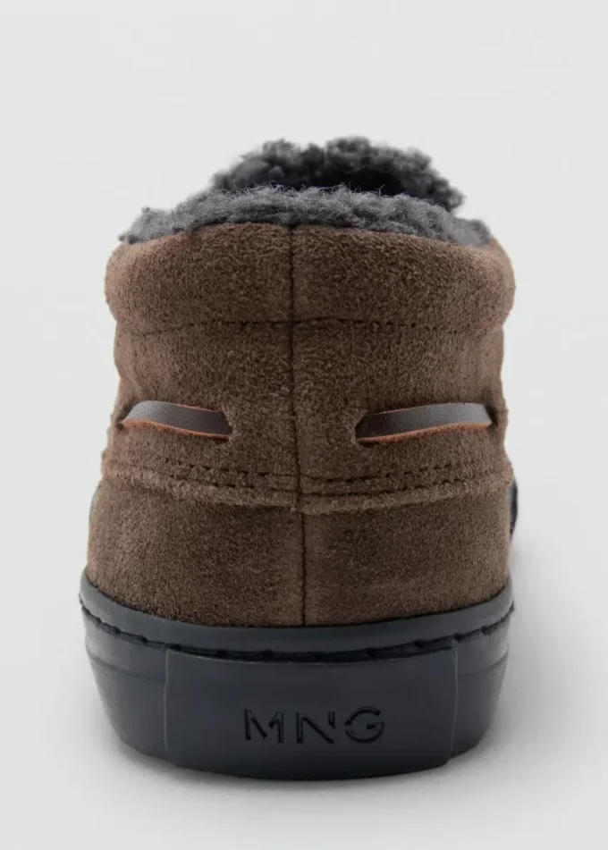 Schnürschuhe aus Leder Schnürschuhe aus Leder