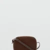 Schultertasche aus Wildleder