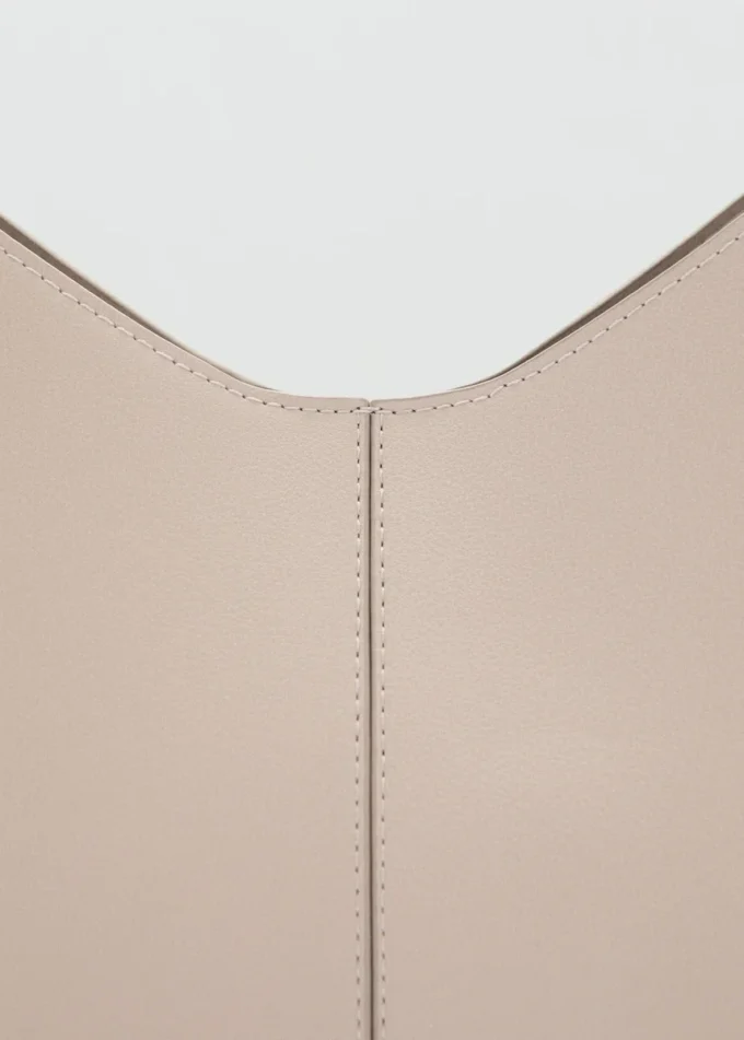 Shopper-Tasche mit metallischen Details Shopper-Tasche mit metallischen Details