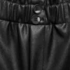Shorts aus Kunstleder Shorts aus Kunstleder