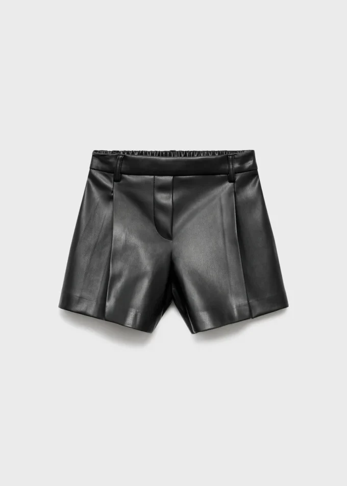 Shorts in Lederoptik
