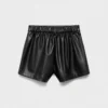 Shorts in Lederoptik