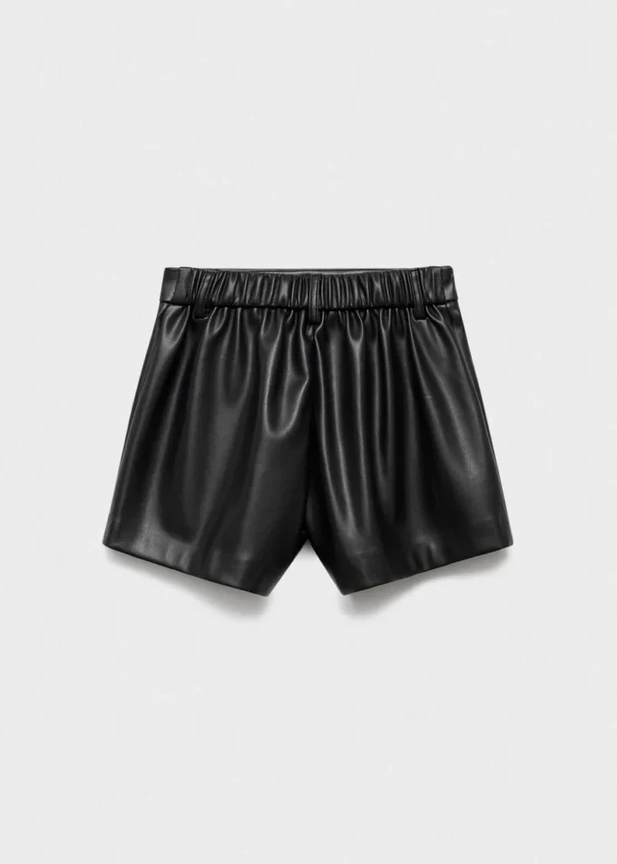 Shorts in Lederoptik