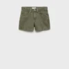 Shorts mit Ziernähten