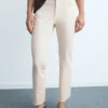 Sienna-Jeans mit ausgestelltem Bein und verkürzter Länge