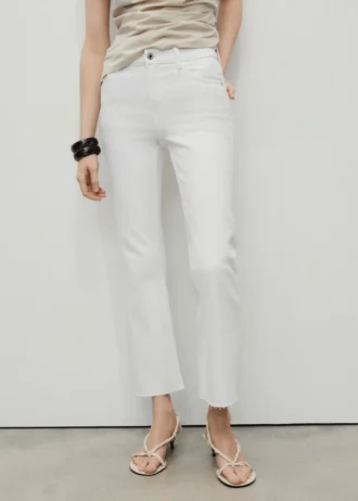 Sienna-Jeans mit ausgestelltem Bein und verkürzter Länge