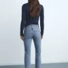 Sienna-Jeans mit ausgestelltem Bein und verkürzter Länge