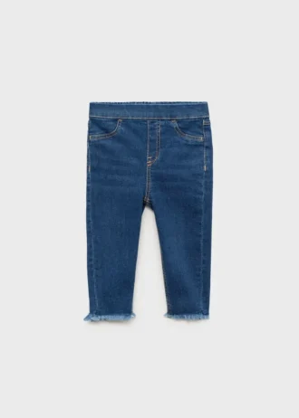 Skinny Jeans mit ausgefranstem Saum