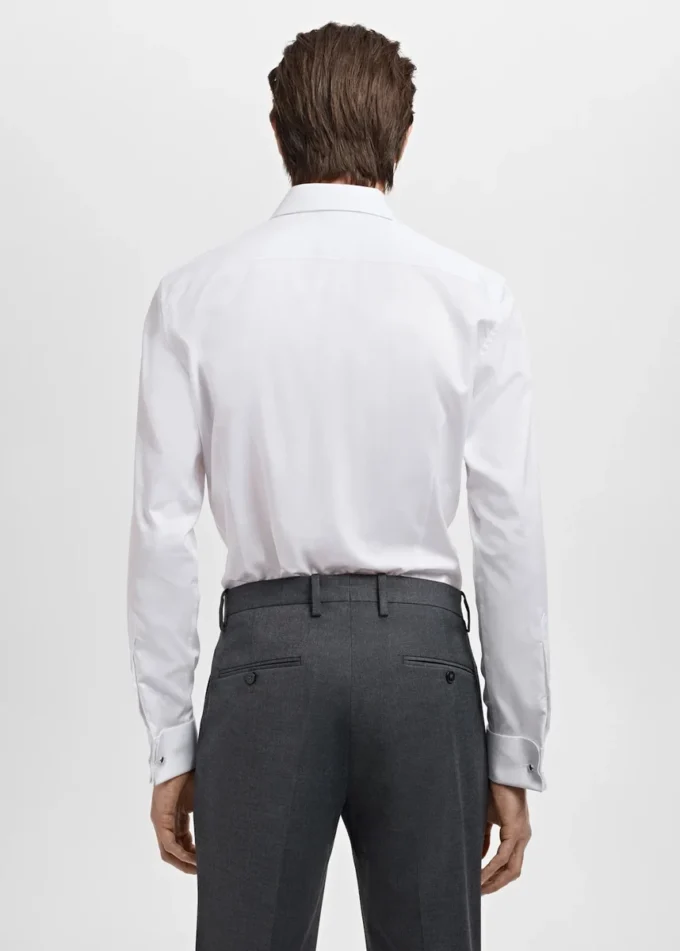 Slim-Fit-Anzug aus Twillgewebe mit Hemd-Manschettenknöpfen