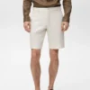 Slim Fit Bermudashorts aus 100 % Leinen Slim Fit Bermudashorts aus 100 % Leinen