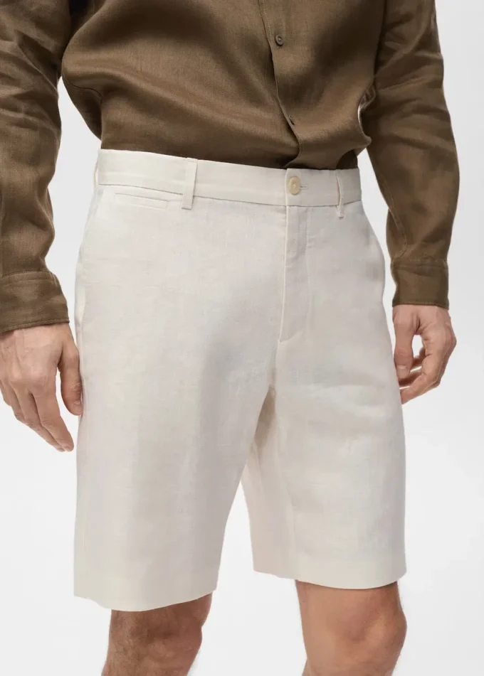 Slim Fit Bermudashorts aus 100 % Leinen Slim Fit Bermudashorts aus 100 % Leinen