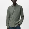 Slim-Fit-Hemd aus 100 % Baumwolle Slim-Fit-Hemd aus 100 % Baumwolle