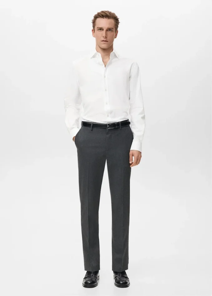 Slim-Fit-Hemd aus 100 % Baumwolle