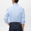 Slim-Fit-Hemd aus 100 % Baumwolle Slim-Fit-Hemd aus 100 % Baumwolle