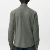Slim-Fit-Hemd aus 100 % Baumwolle Slim-Fit-Hemd aus 100 % Baumwolle