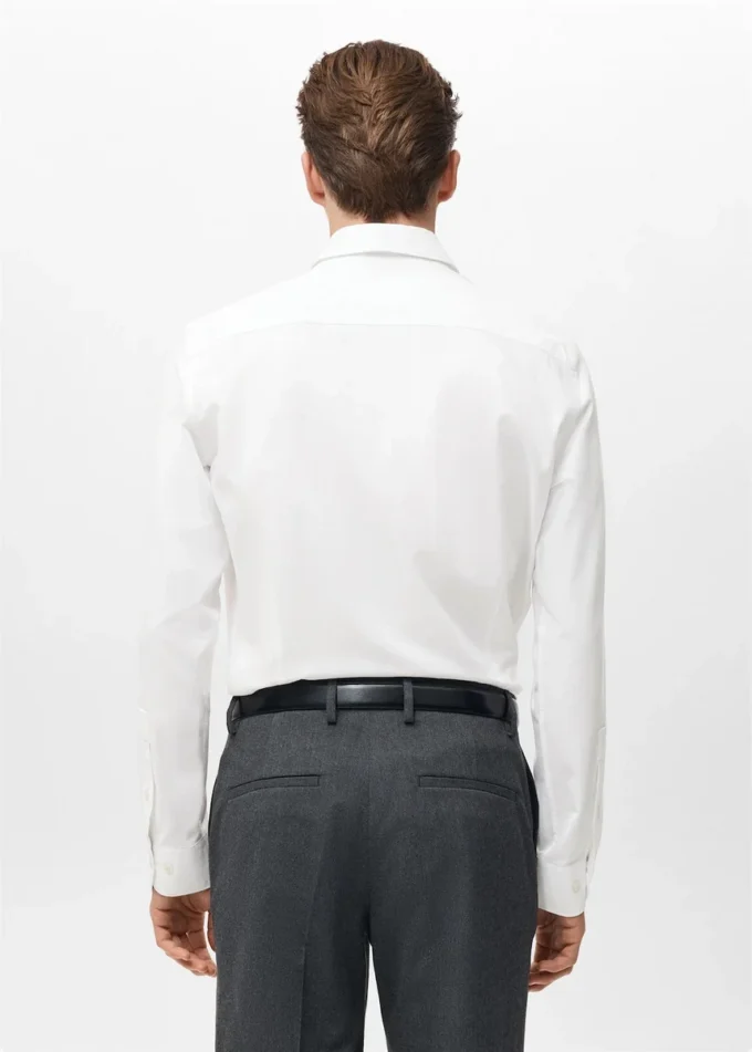 Slim-Fit-Hemd aus 100 % Baumwolle