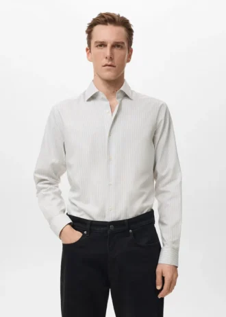 Slim Fit-Hemd aus 100 % Baumwolle mit Streifenmuster
