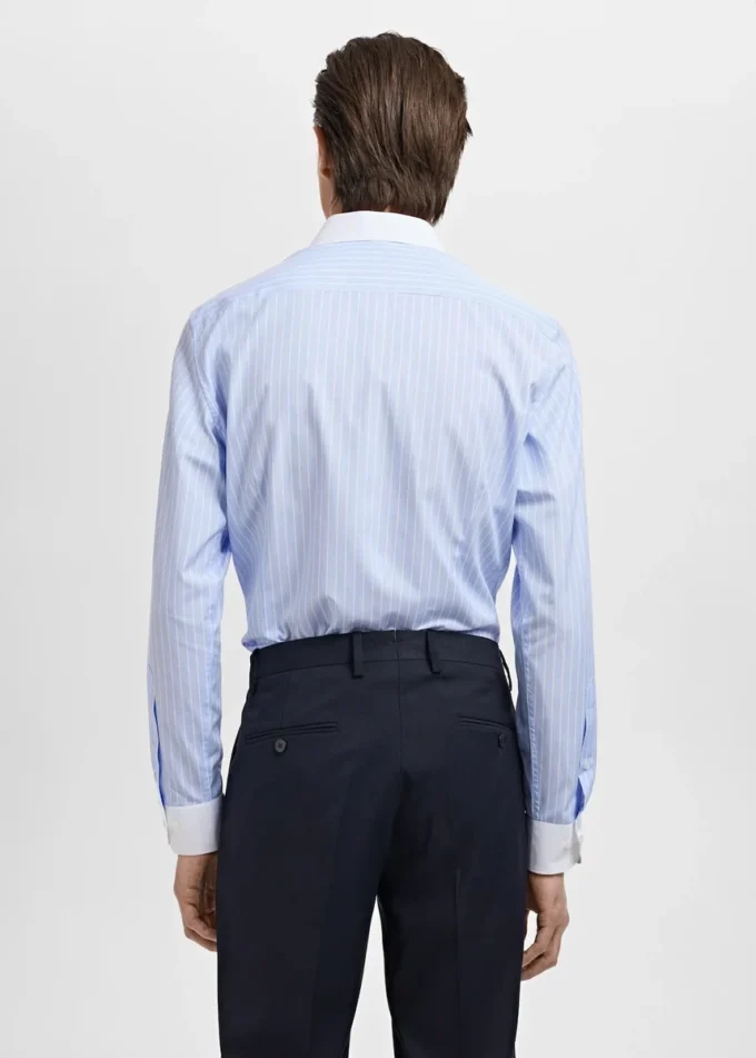 Slim-Fit-Hemd mit Streifenmuster Slim-Fit-Hemd mit Streifenmuster