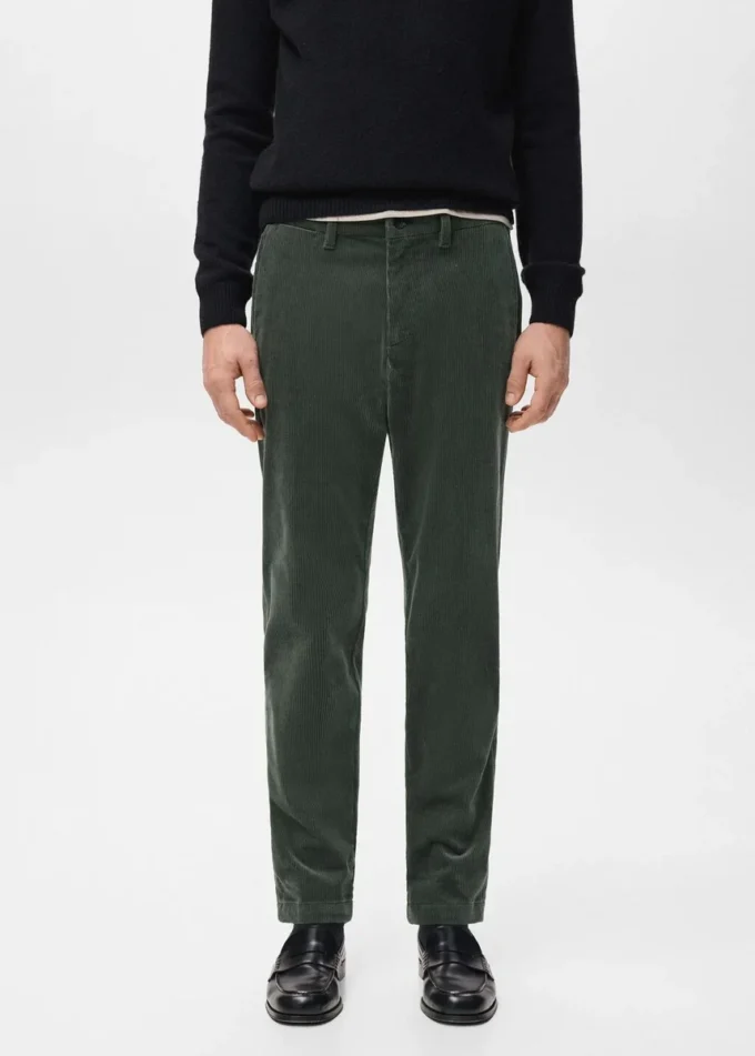 Slim-Fit-Hose aus Cord Slim-Fit-Hose aus Cord