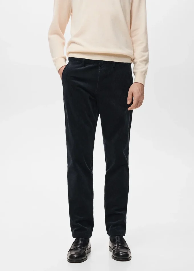Slim-Fit-Hose aus Cord Slim-Fit-Hose aus Cord