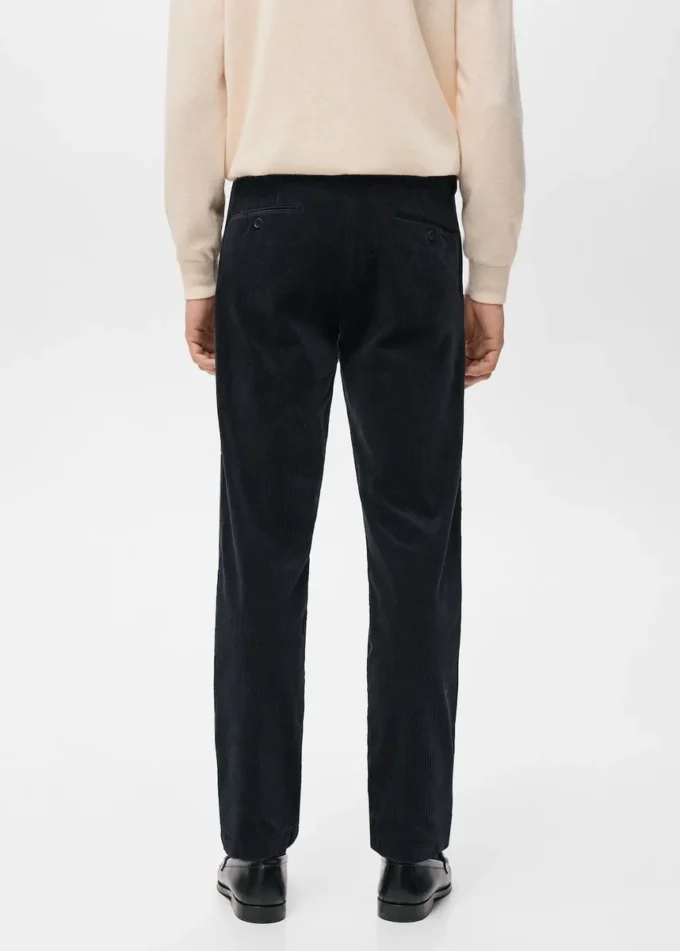 Slim-Fit-Hose aus Cord Slim-Fit-Hose aus Cord