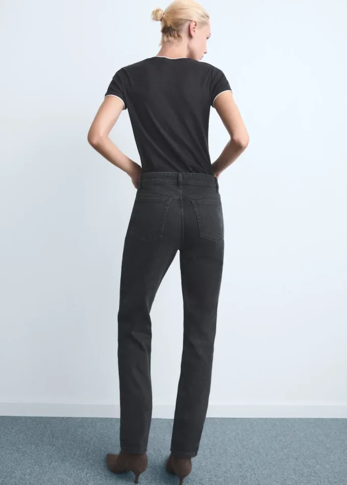 Slim-Fit-Jeans mit hoher Taille