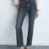 Slim-Fit-Jeans mit mittlerer Leibhöhe