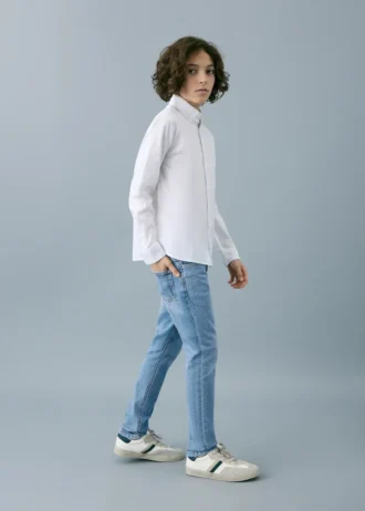 Slim-Fit-Jeans mit mittlerer Leibhöhe