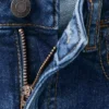 Slim-Fit-Jeans mit mittlerer Leibhöhe Slim-Fit-Jeans mit mittlerer Leibhöhe