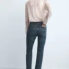 Slim-Fit-Jeans mit mittlerer Leibhöhe