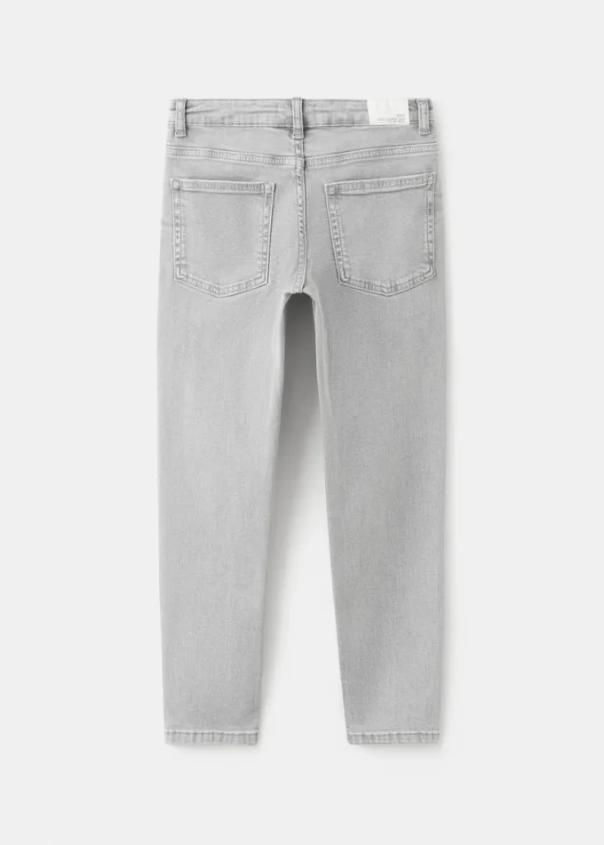 Slim-Fit-Jeans mit mittlerer Leibhöhe Slim-Fit-Jeans mit mittlerer Leibhöhe