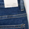 Slim-Fit-Jeans mit mittlerer Leibhöhe Slim-Fit-Jeans mit mittlerer Leibhöhe