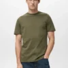 Slim-Fit-T-Shirt aus 100 % Baumwolle Slim-Fit-T-Shirt aus 100 % Baumwolle